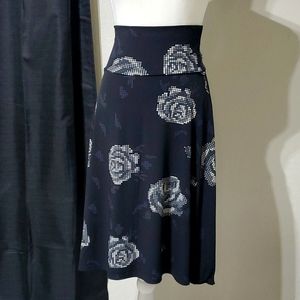 Lularoe rose print skirt